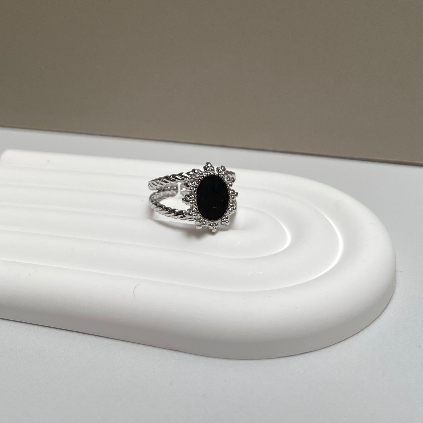 Anillo Black