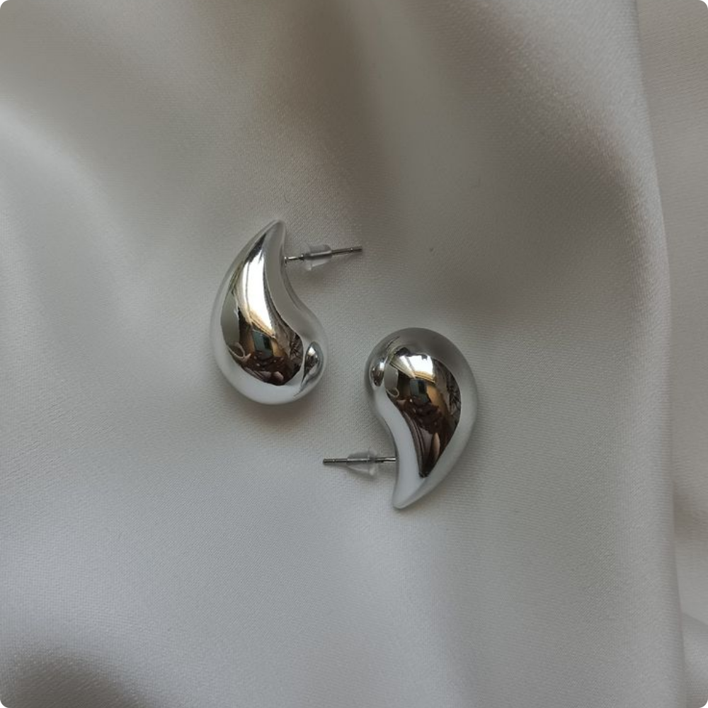 Aretes Bottega plateado