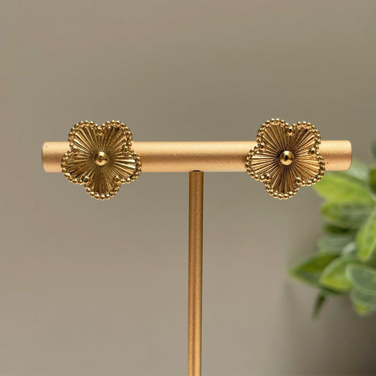 Studs Diana (enchape 18k)