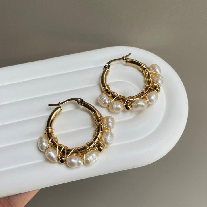 Argollas perlas y acero