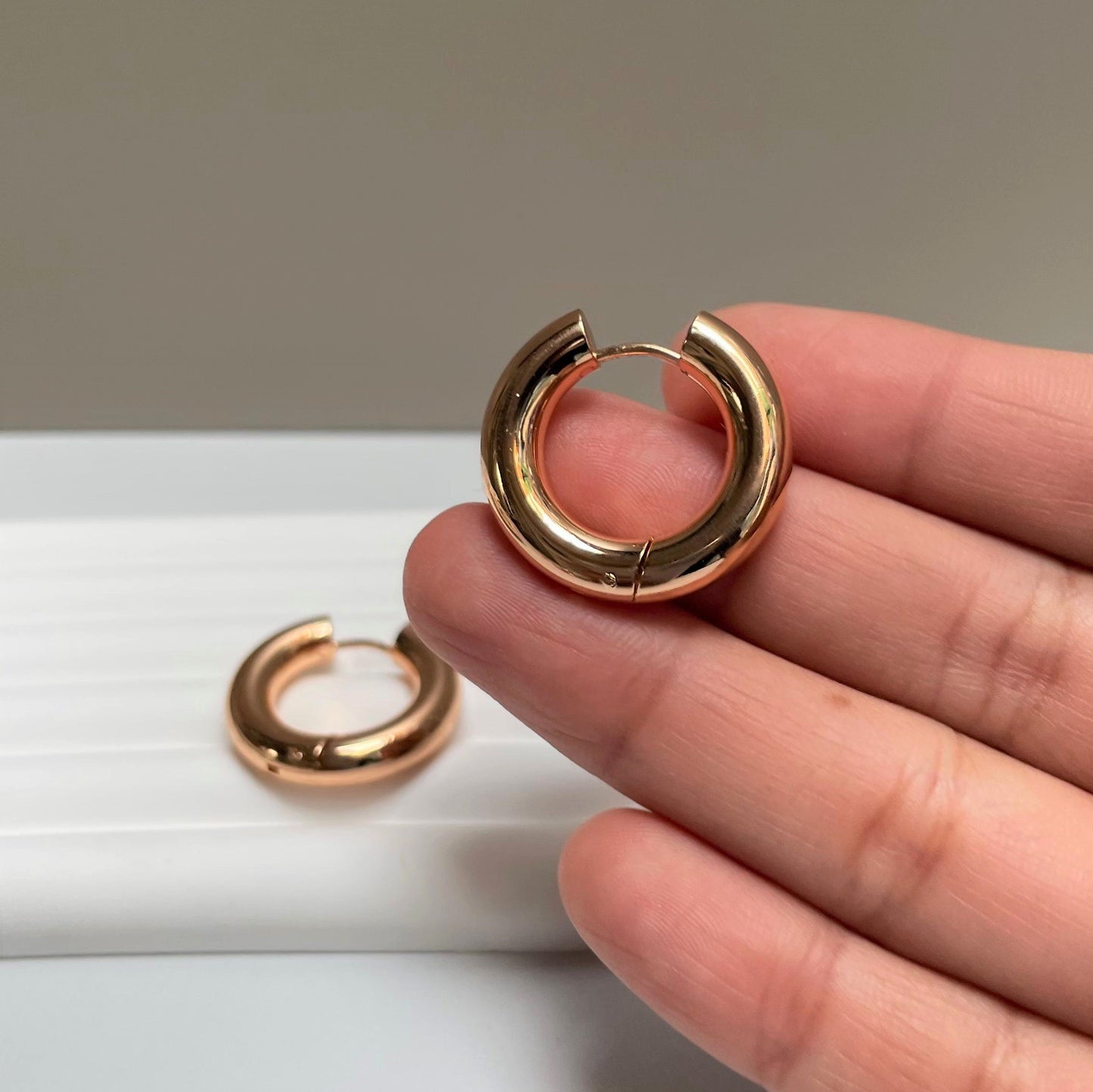 Argollas clip (enchapado de oro)