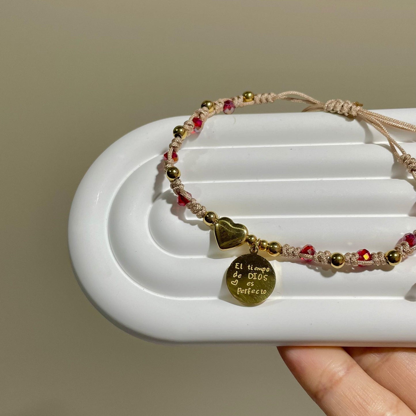 Pulsera Confía (con placa y frase)