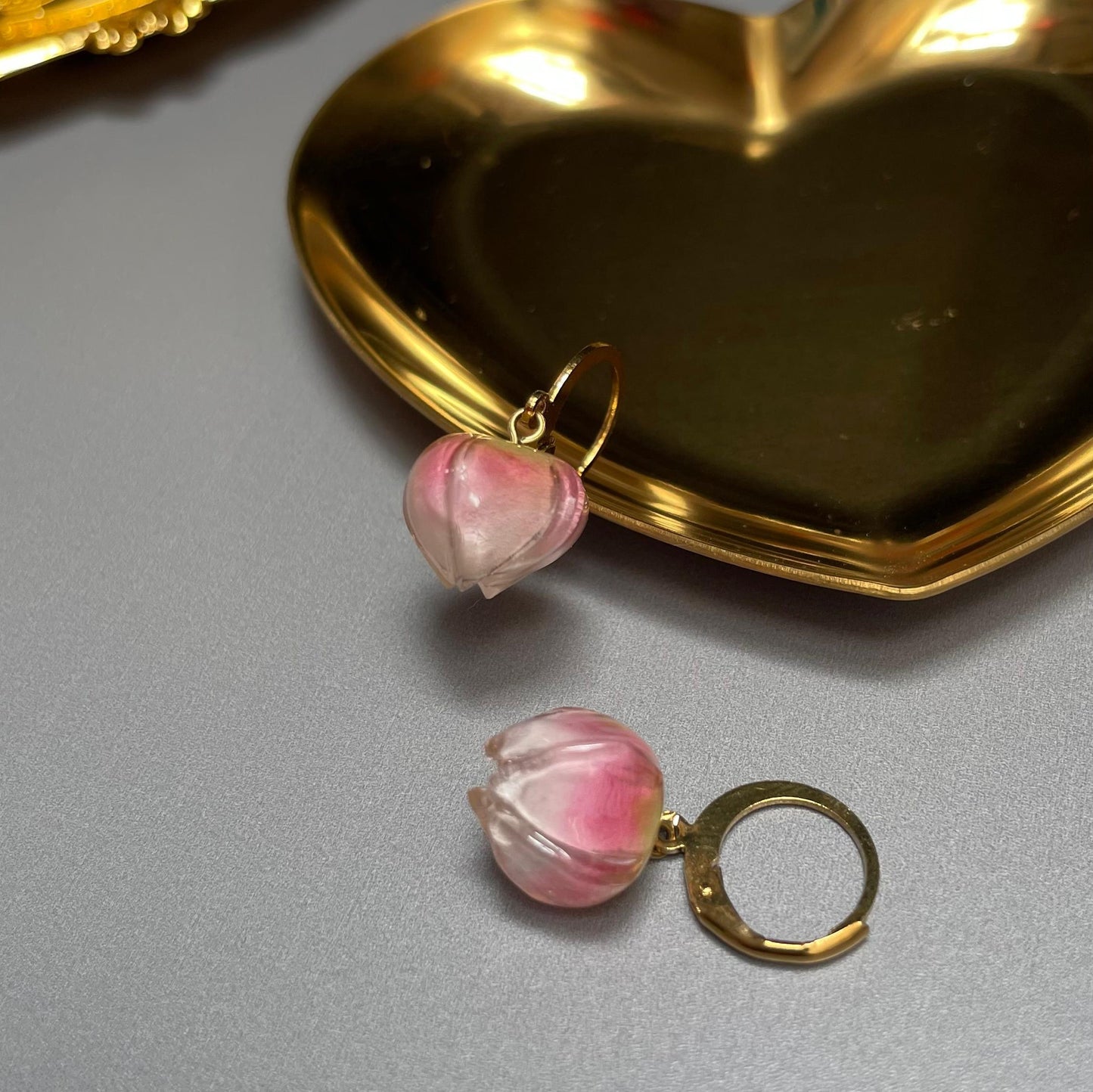 Aretes Tulipán (resina)